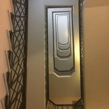 Nik House Guest house *
